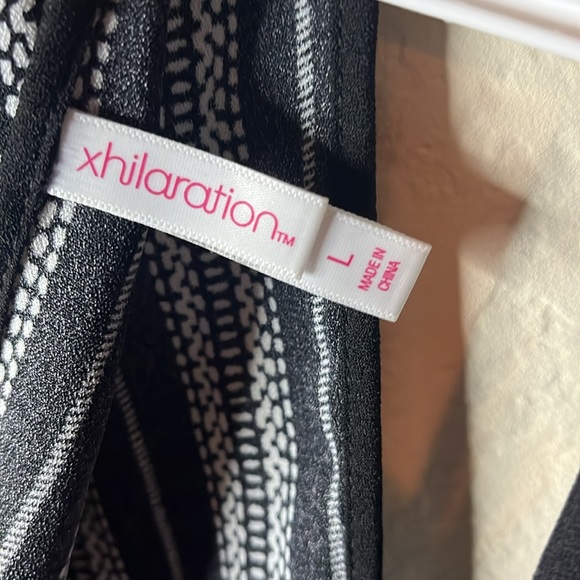 Xhilaration Black & White Striped Wide Leg Jumpsuit Size - Size Large - Picture 4 of 4